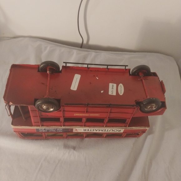 Vintage 1970's tin double decker bus - Picture 9 of 9